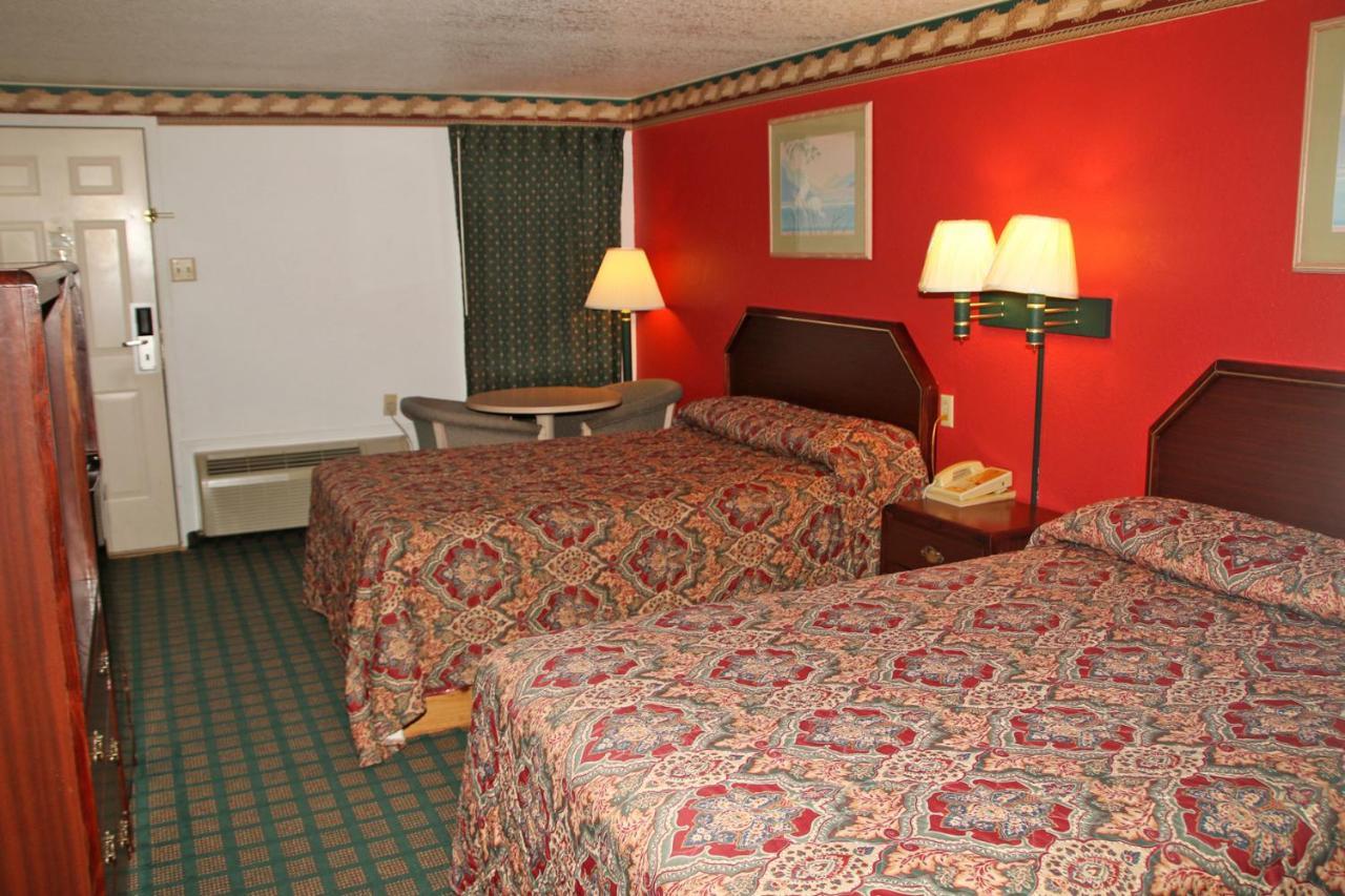 Lone Star Inn Llano Room photo